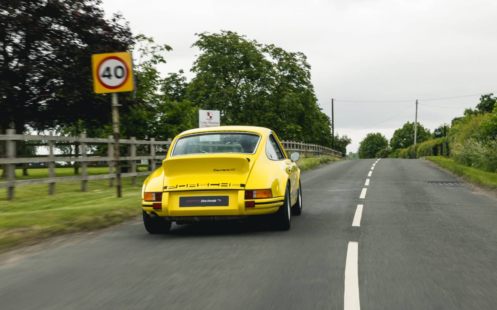 2.7 RS 83