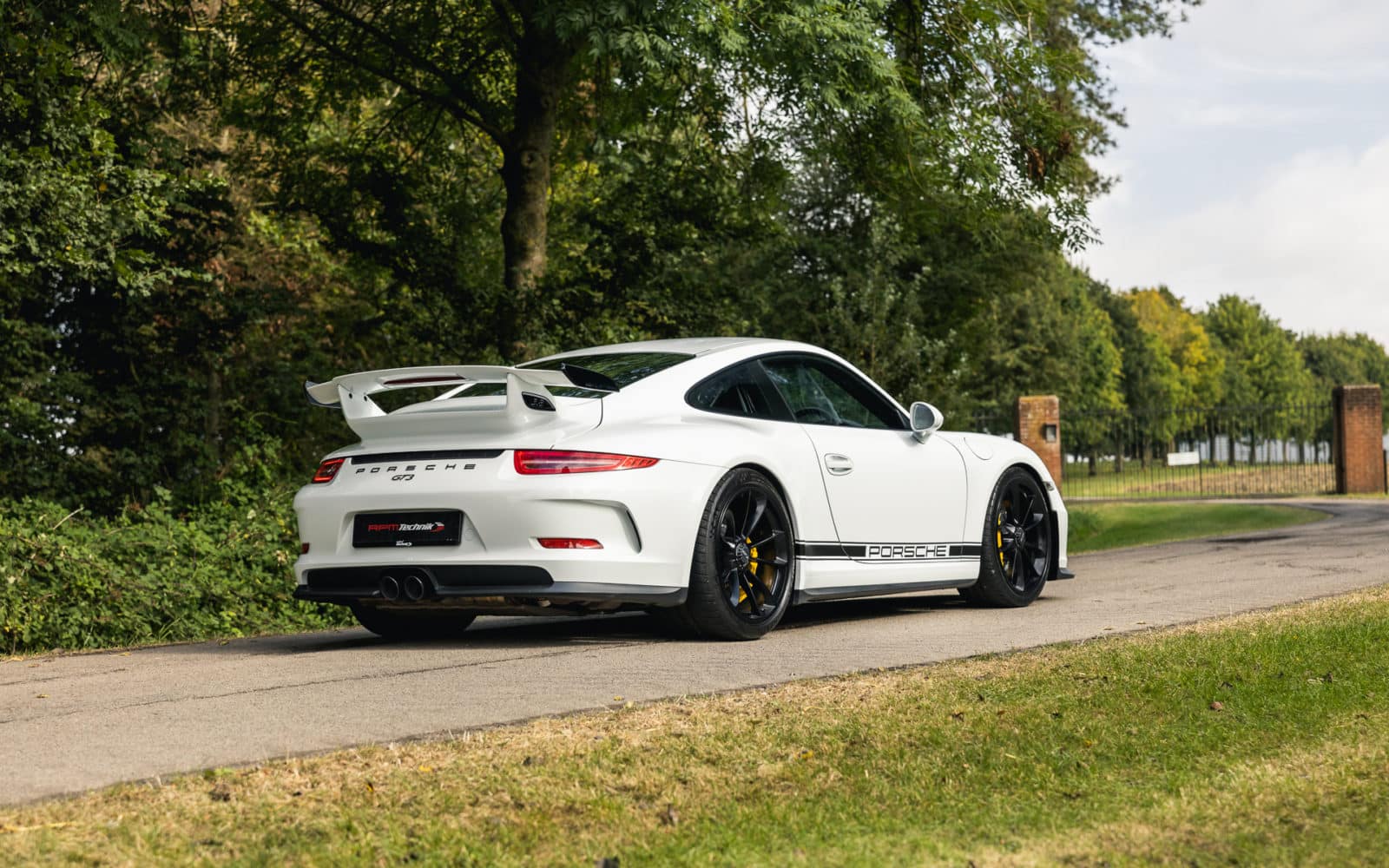 991.1 GT3 CS 4
