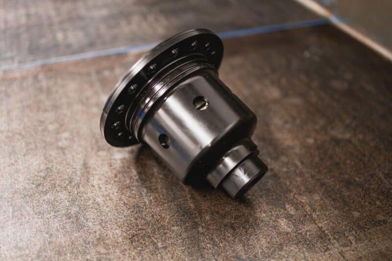 Limited Slip Differential (LSD)