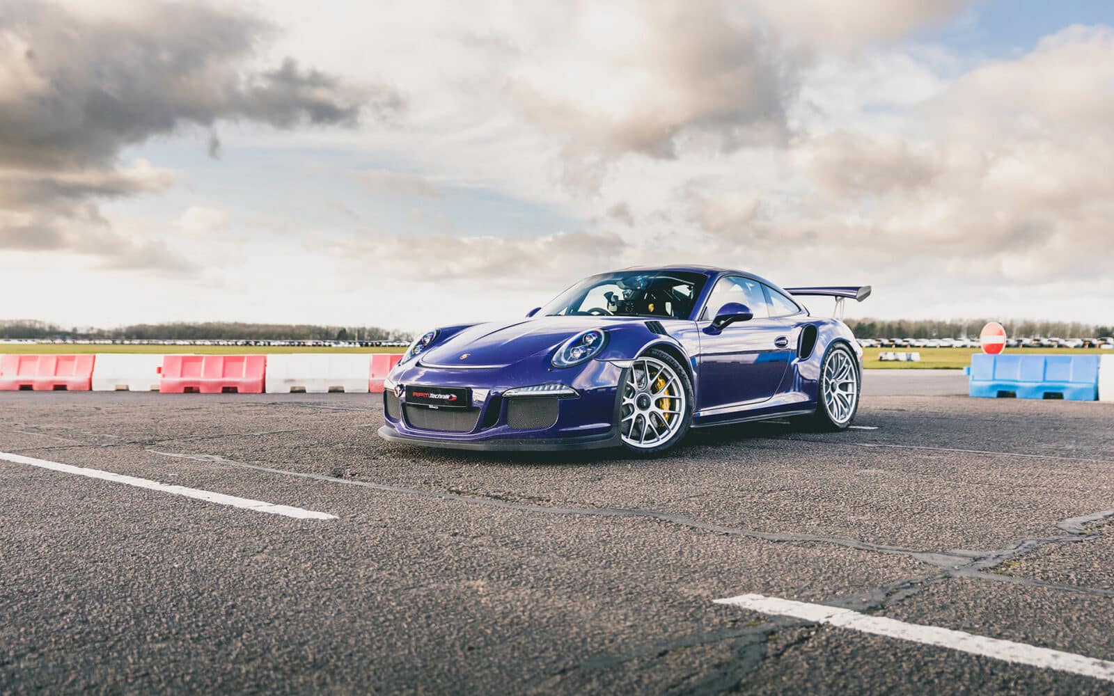 991.1 gt3 rs mr ultraviolet1