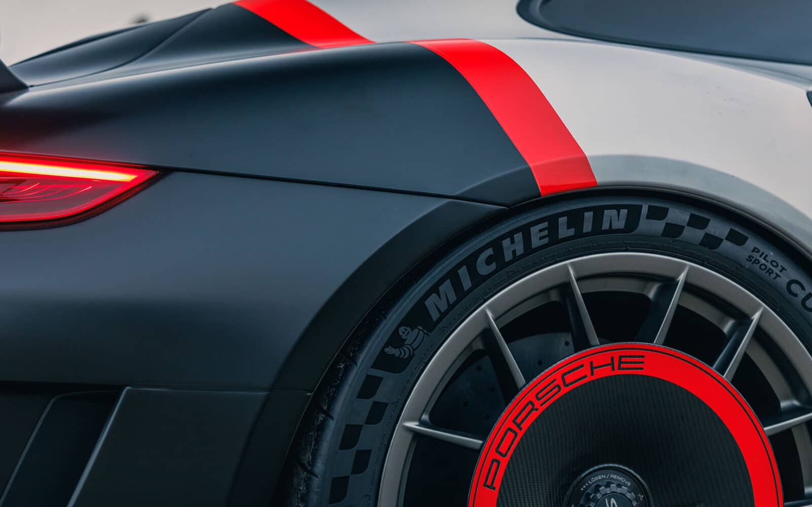 TH__GT3RS_MR_5
