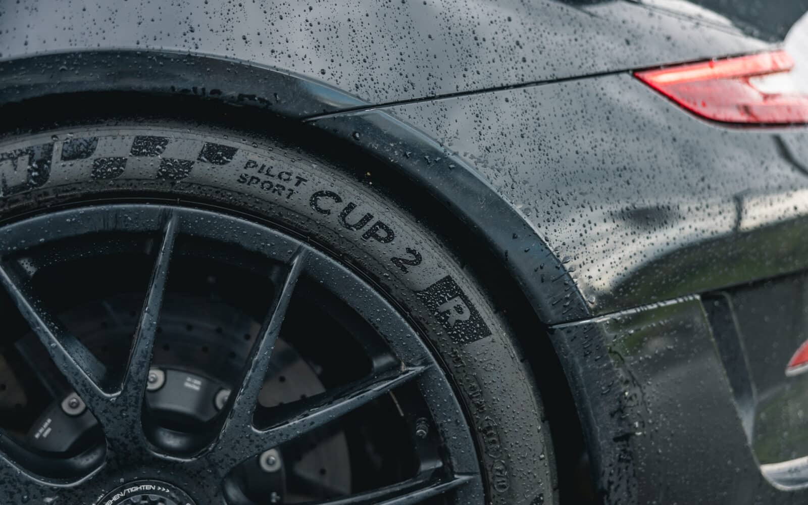 991.2 GT3 RS 17