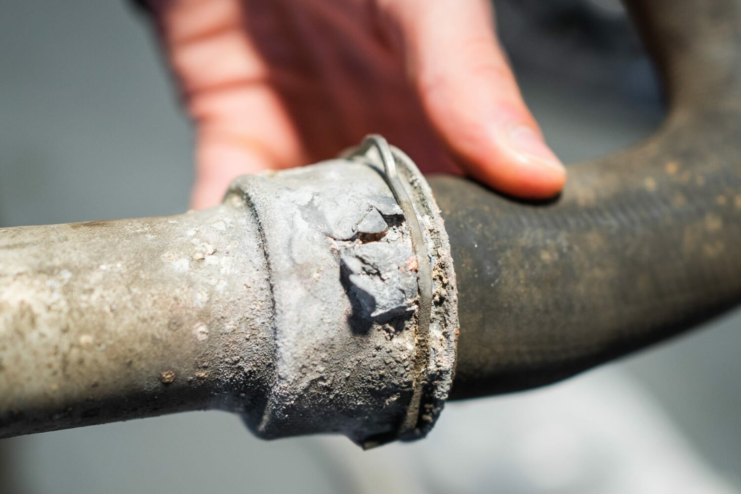 RPM coolant pipes pinned corroded joint
