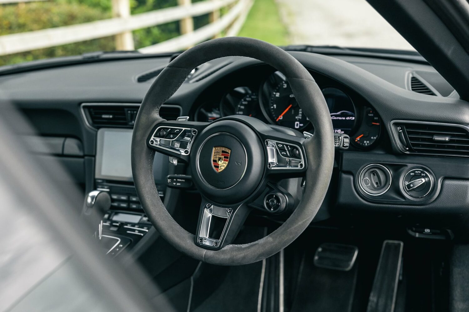 911 GTS Dashboard