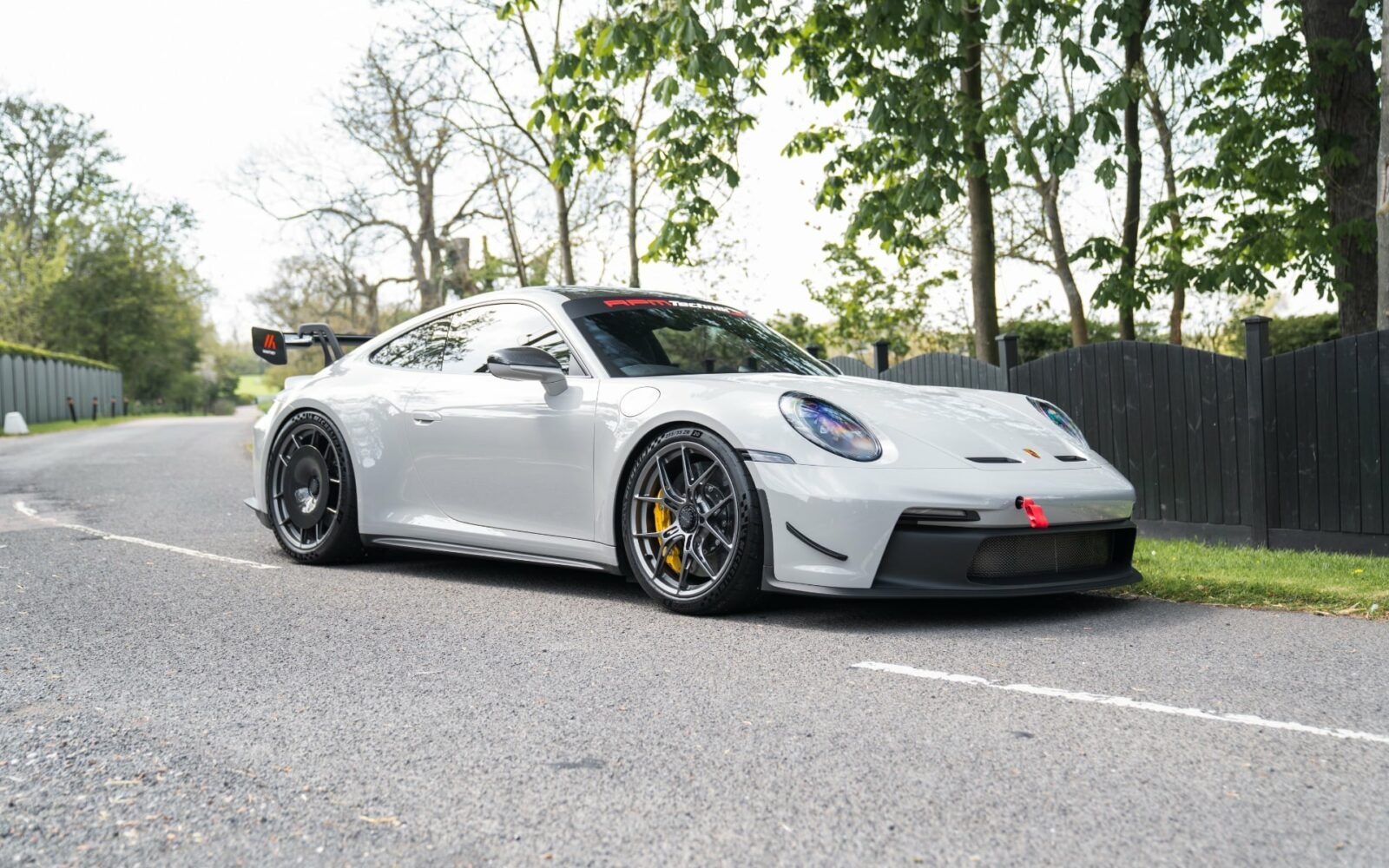 992 GT3 MR Front Corner