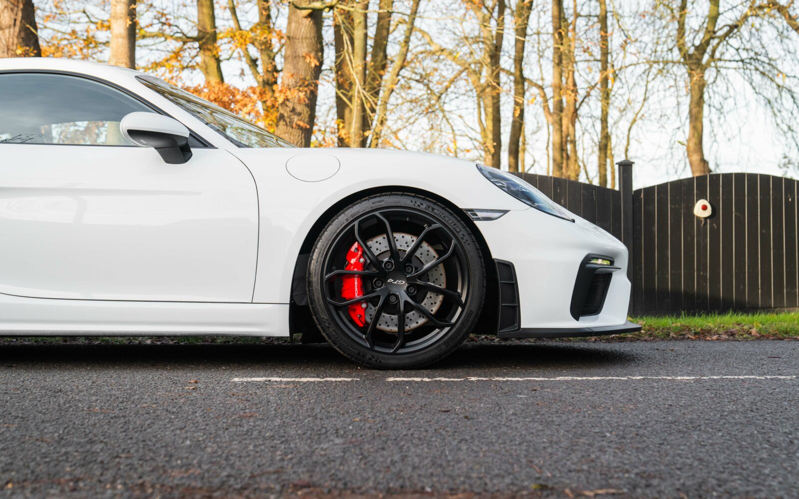 718 GT4 2