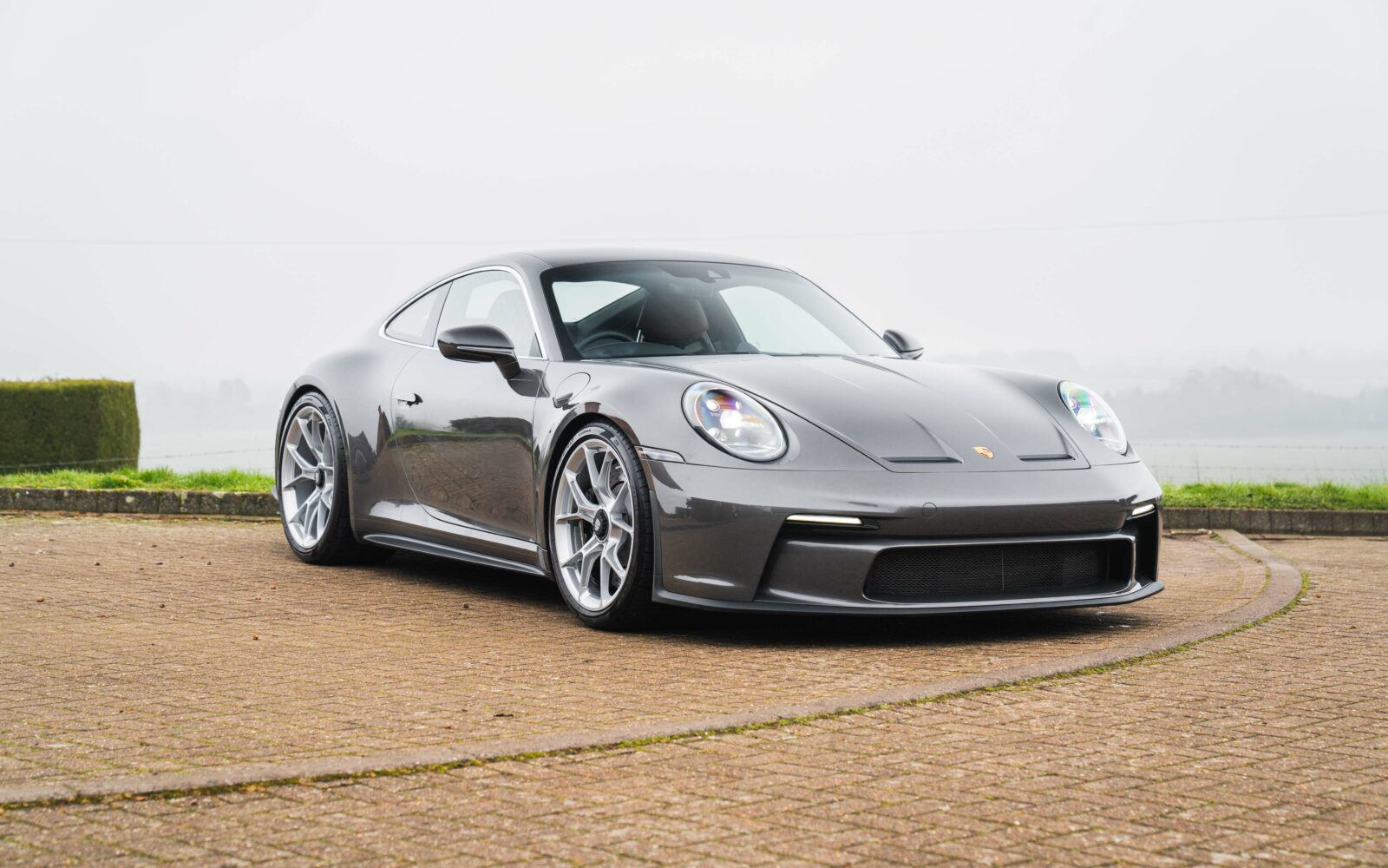992 Touring – AU70CLS 2