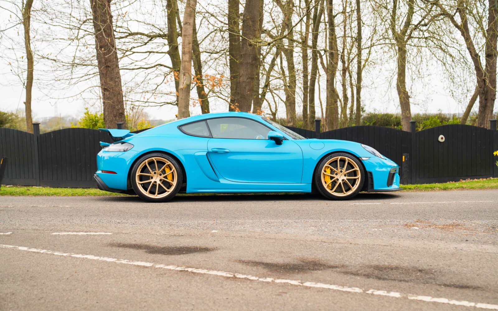 Miami Blue GT4 – PO70JWD 1