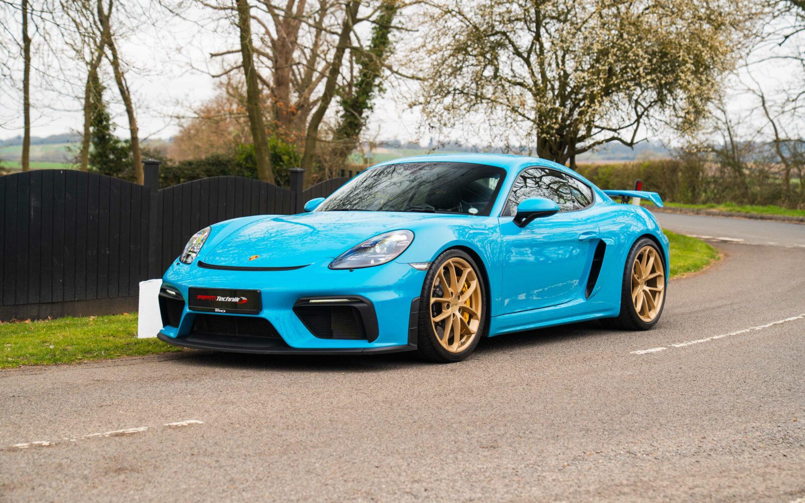 Miami Blue GT4 – PO70JWD 34