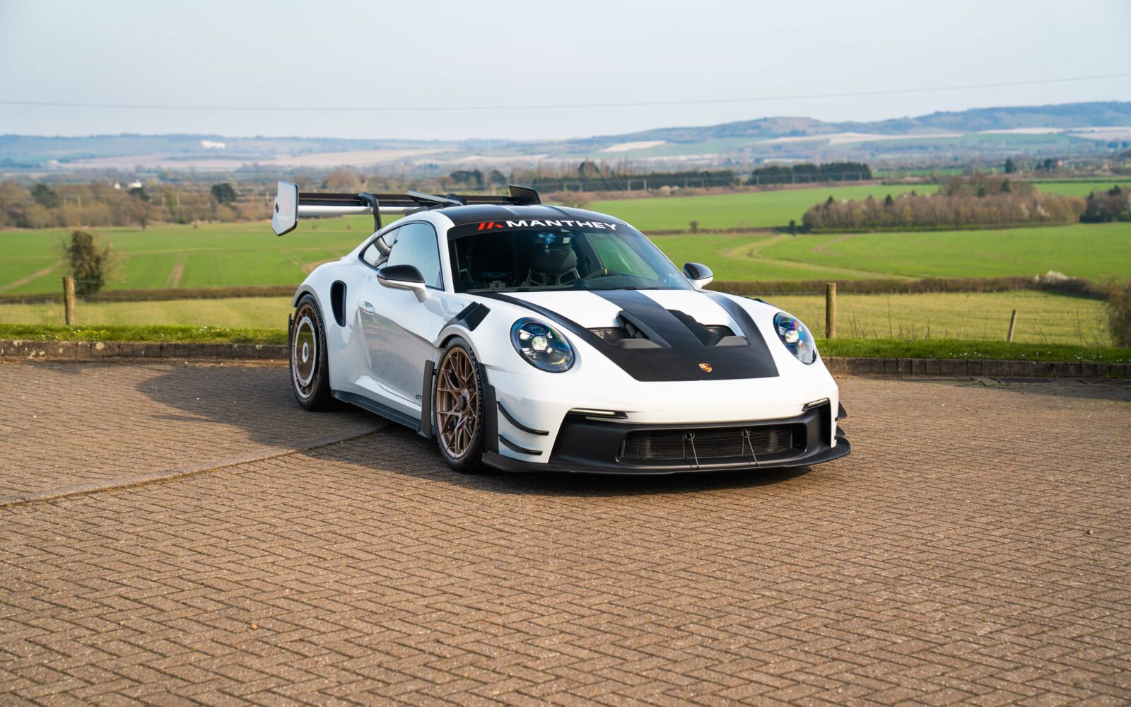 992 GT3RS MR – White LHD 1