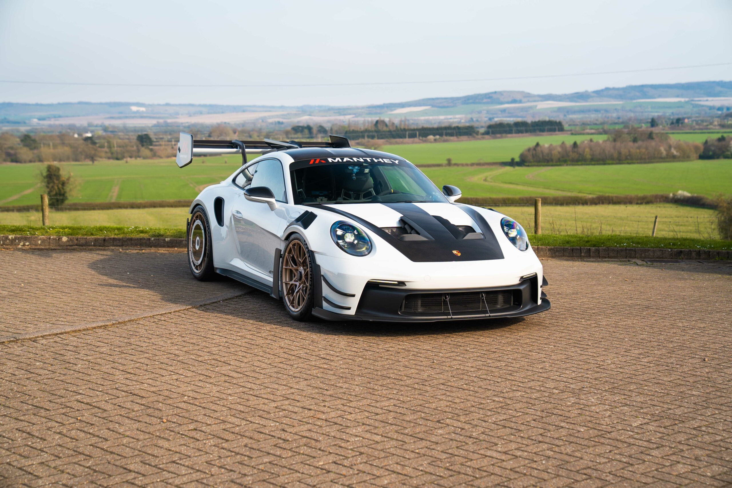 992 GT3RS MR – White LHD 1