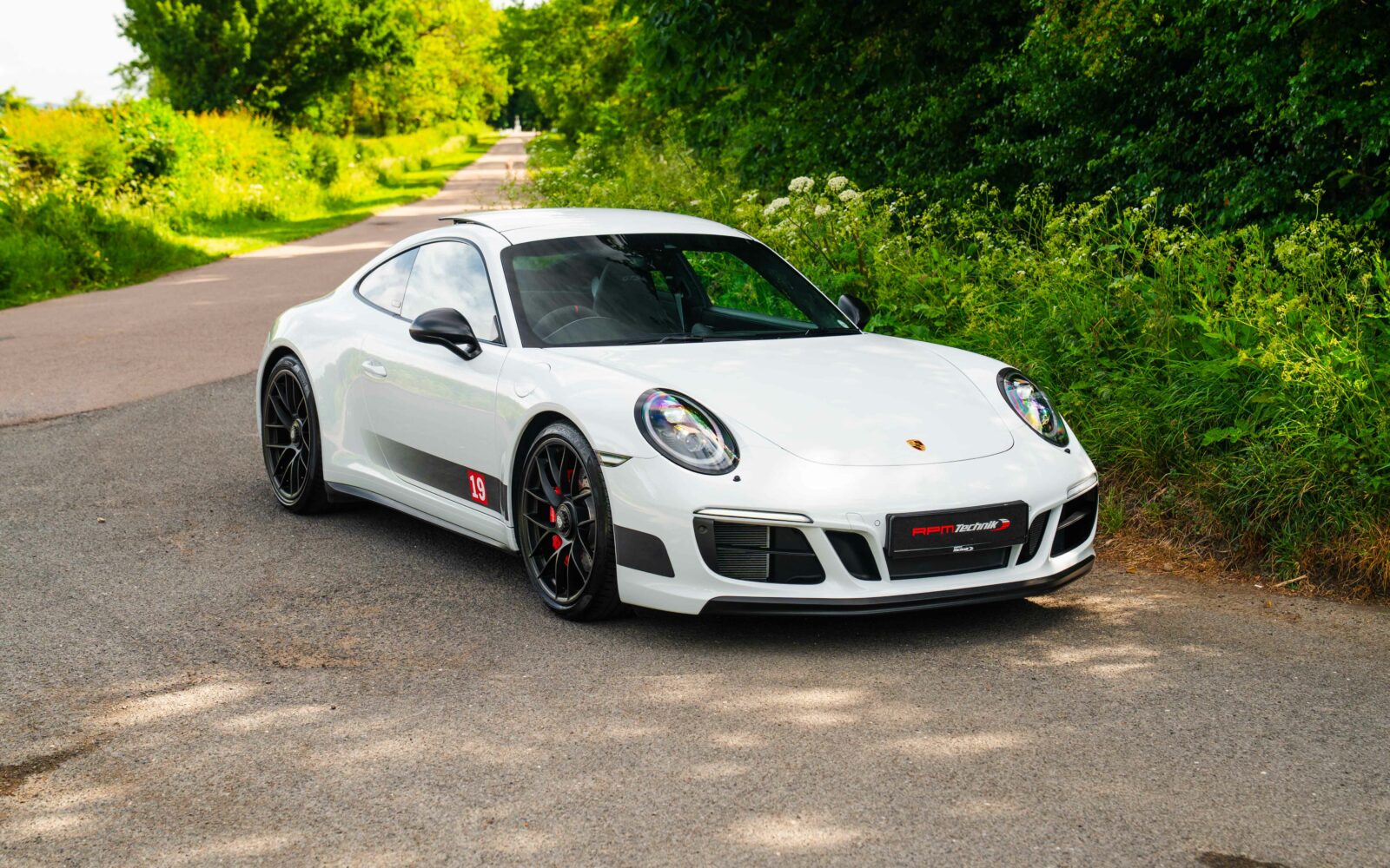 991.2 GTS4 British Legends Edition-38