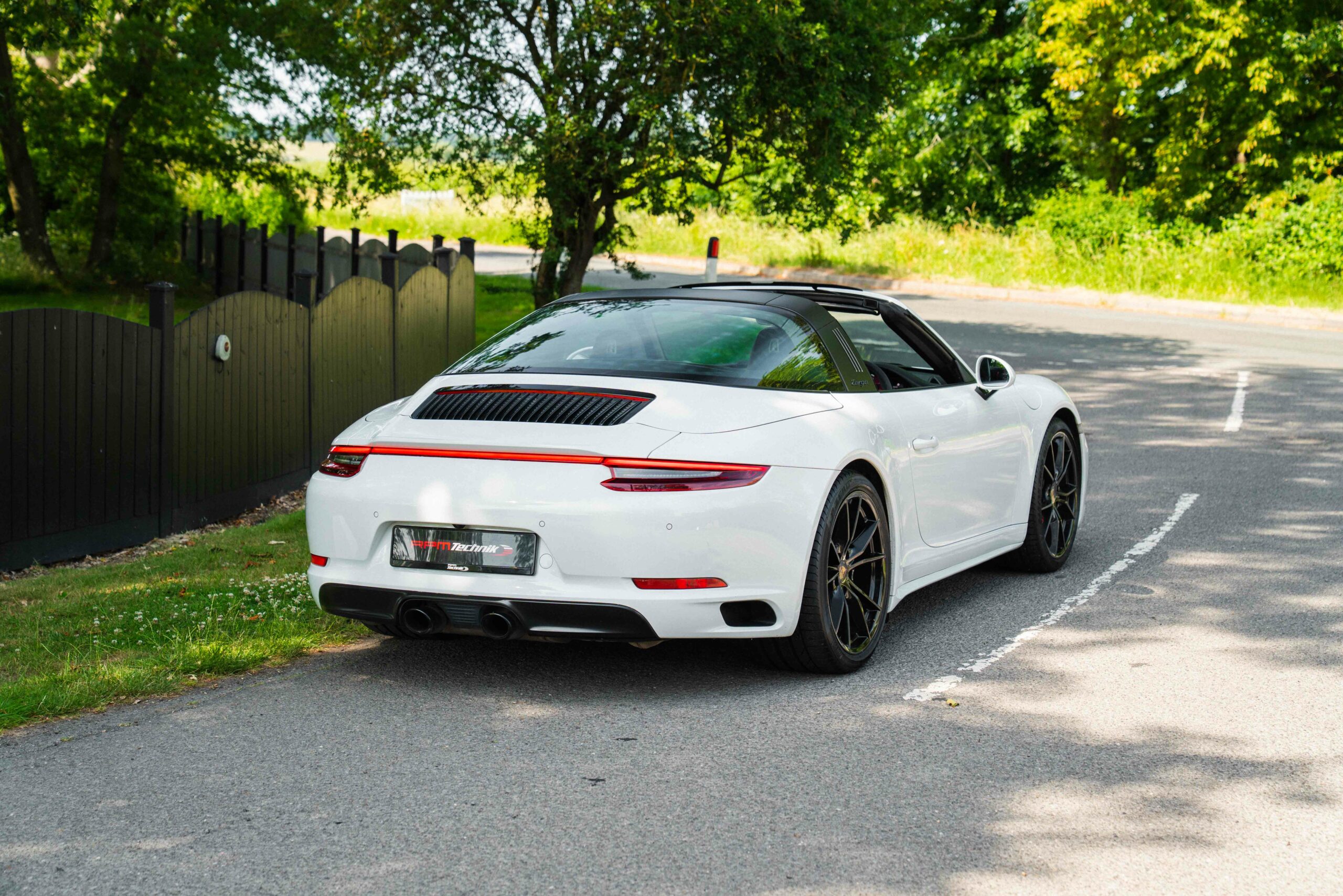 991-2-targa-4s-27