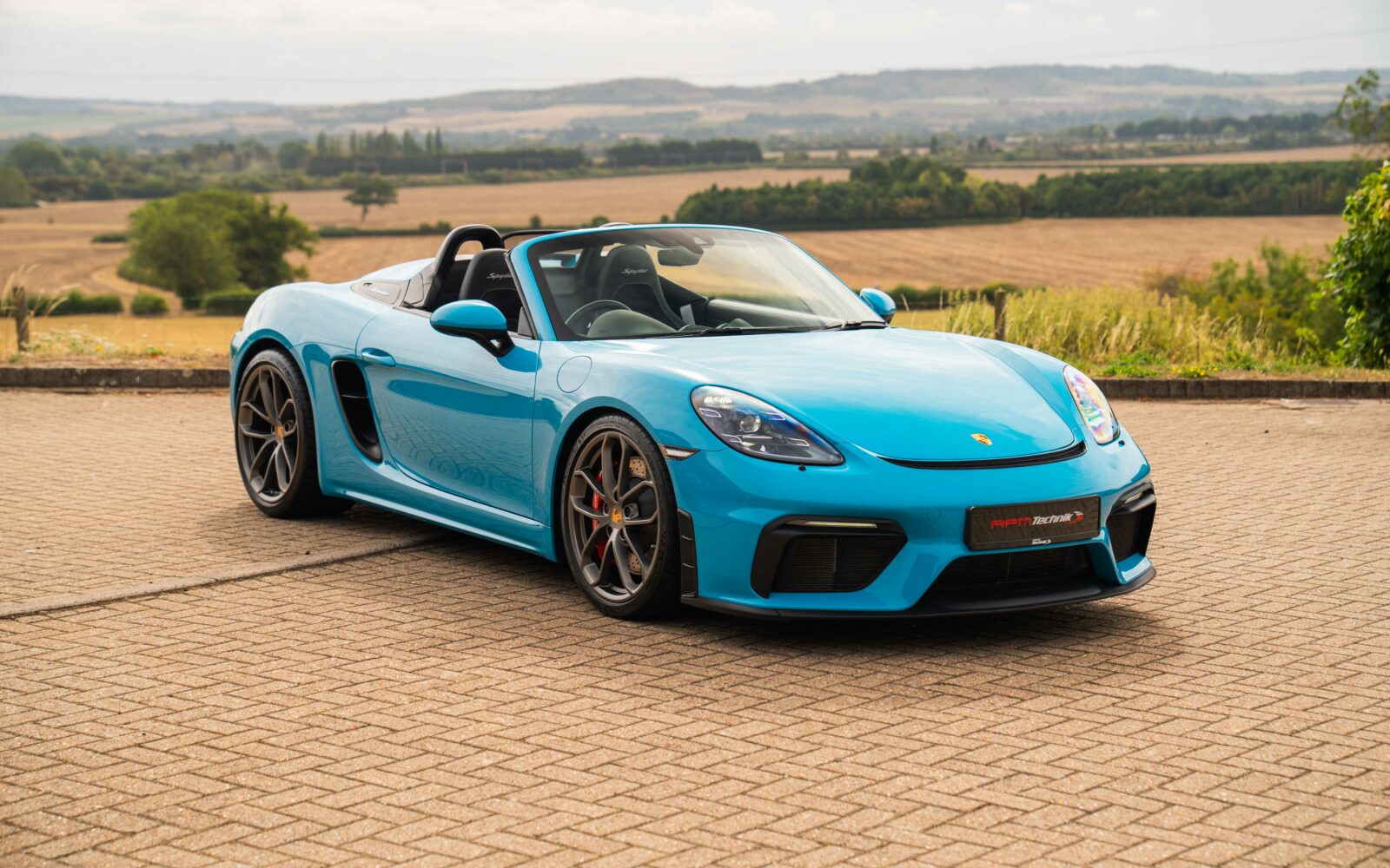 718 Spyder-42
