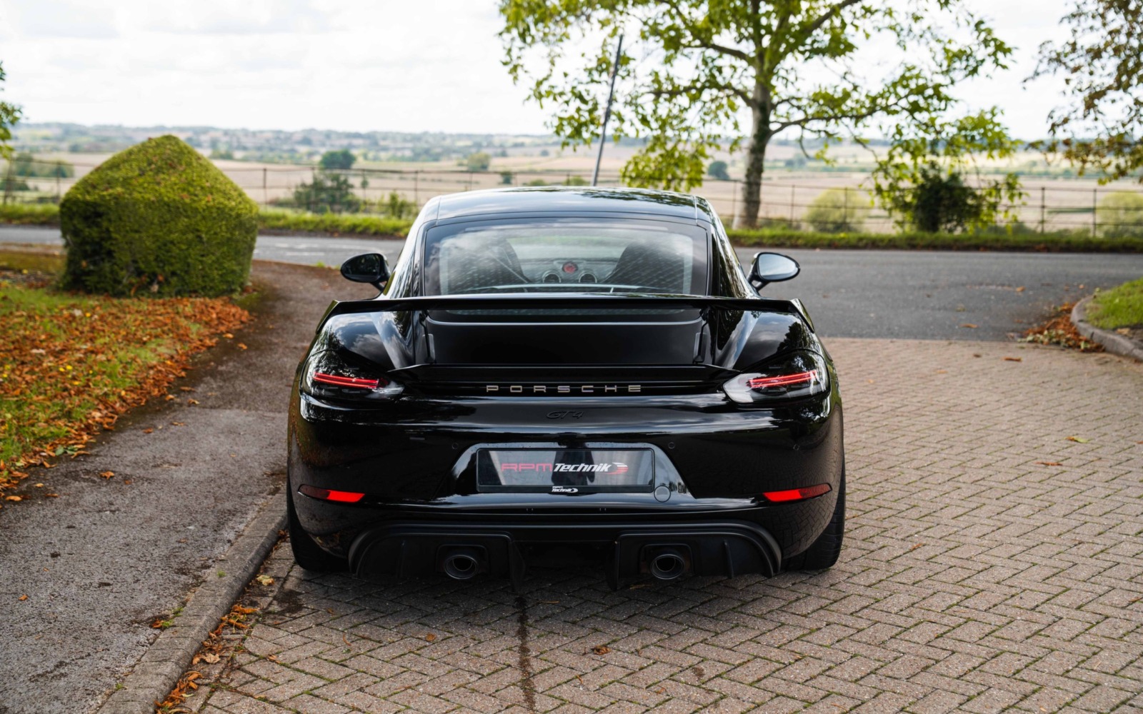 718 GT4 26