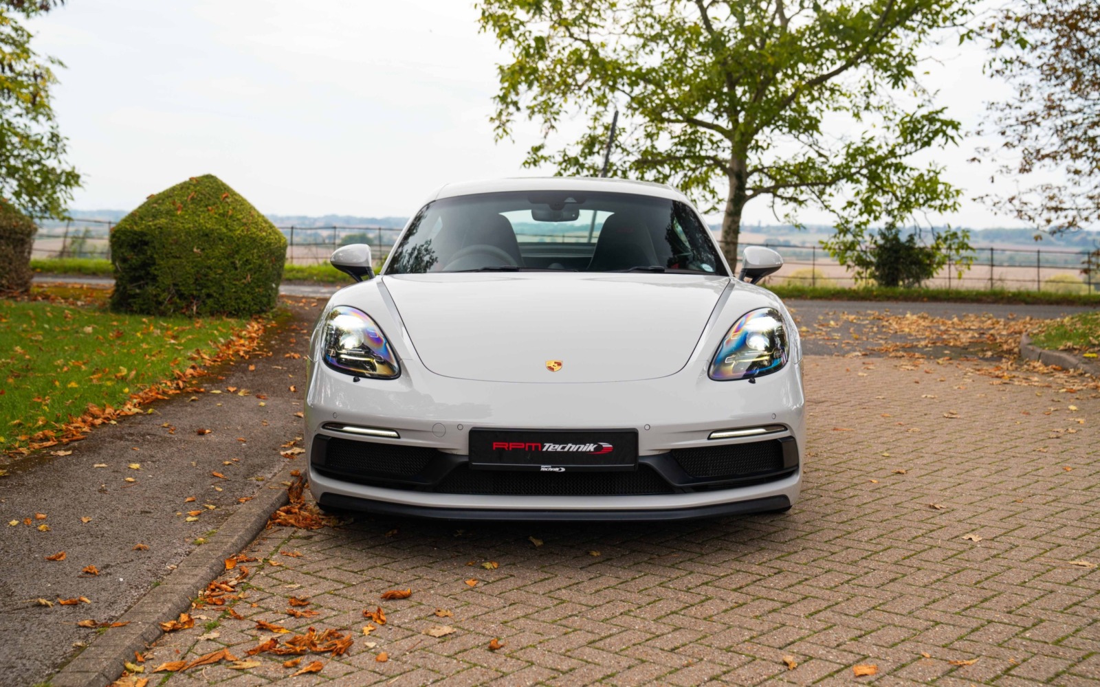 718 GTS  1
