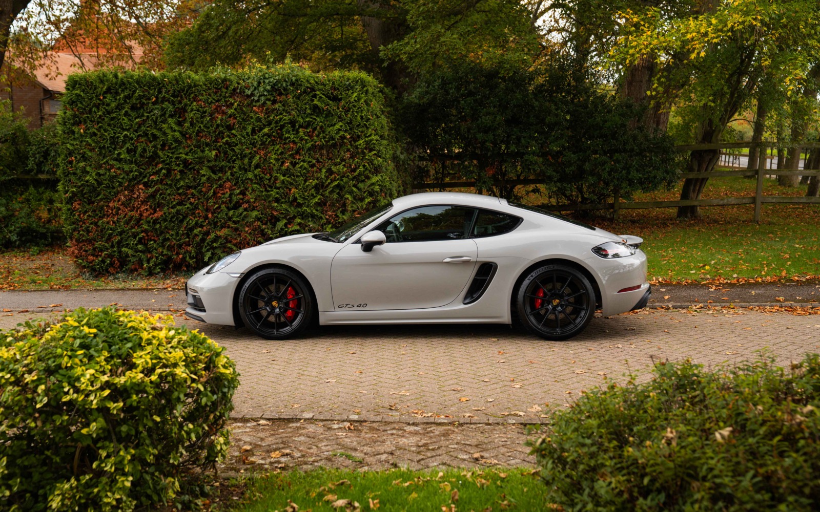 718 GTS  5