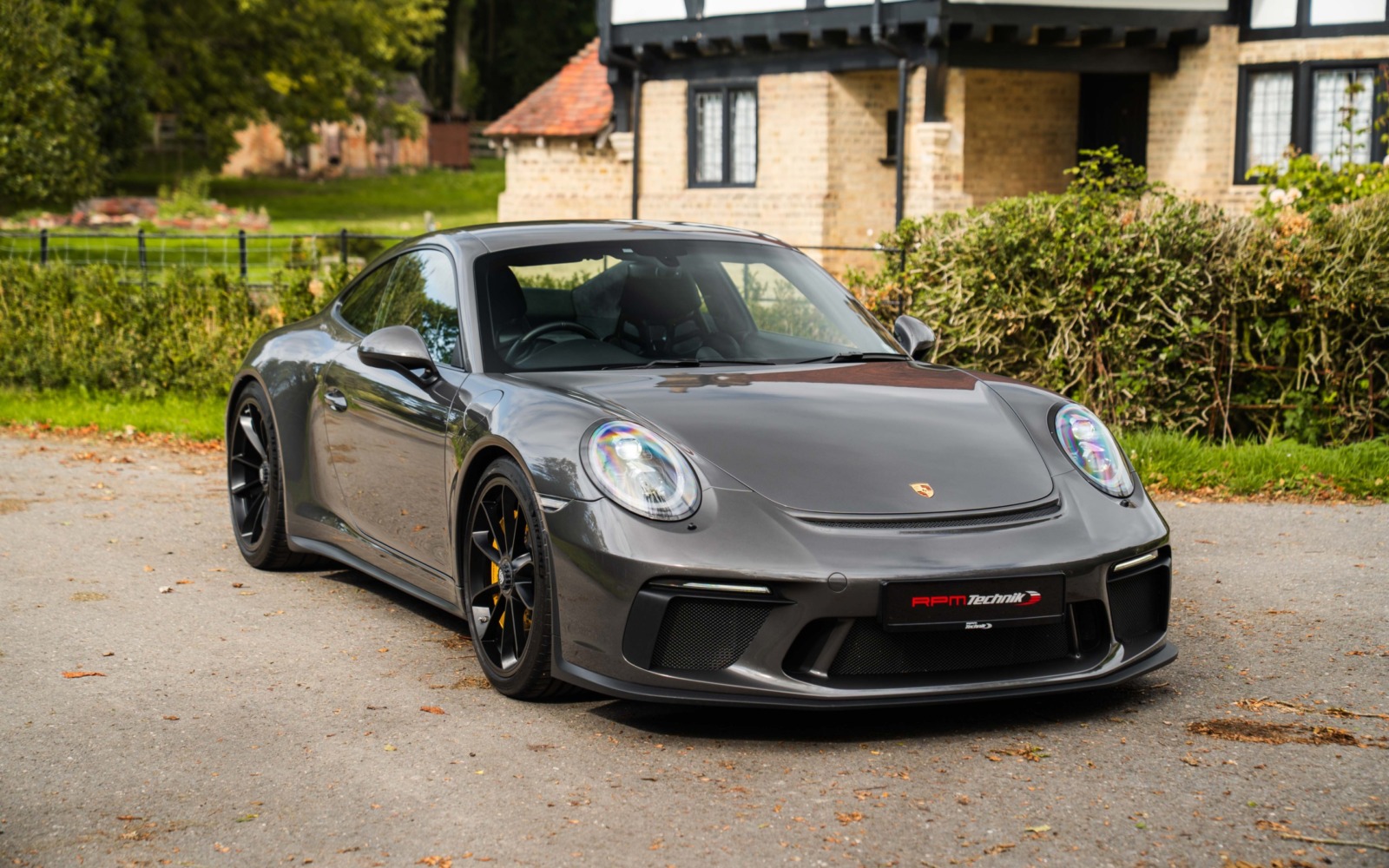 991.2 GT3 Touring-1