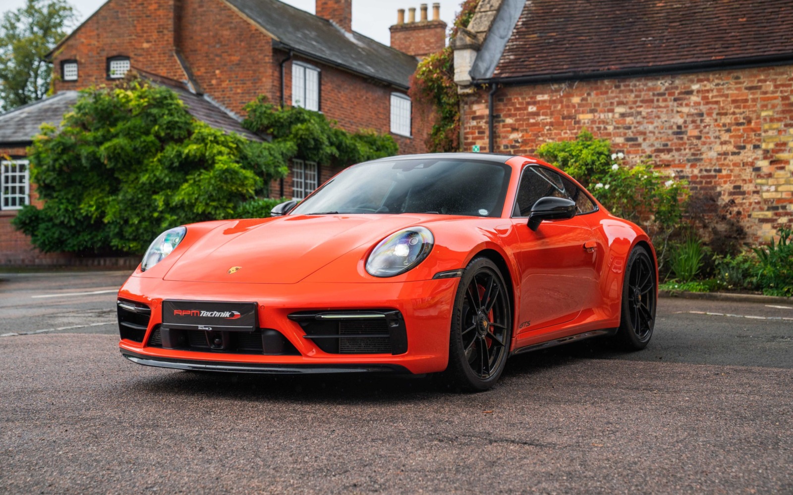 992 GTS-9