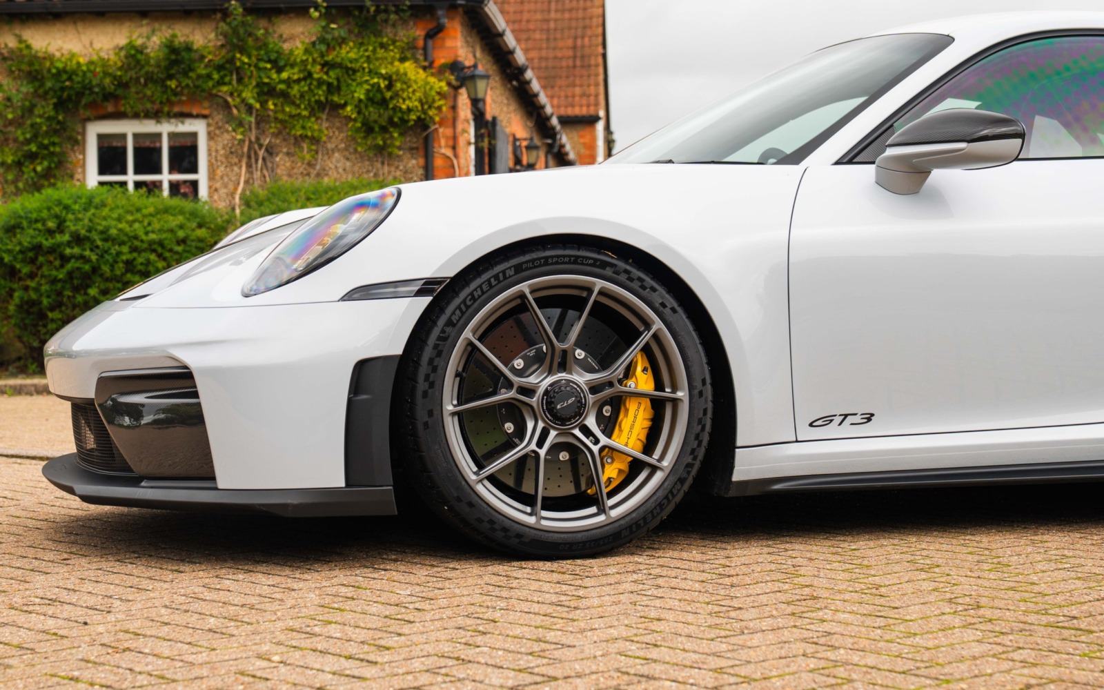 992.2 GT3 18