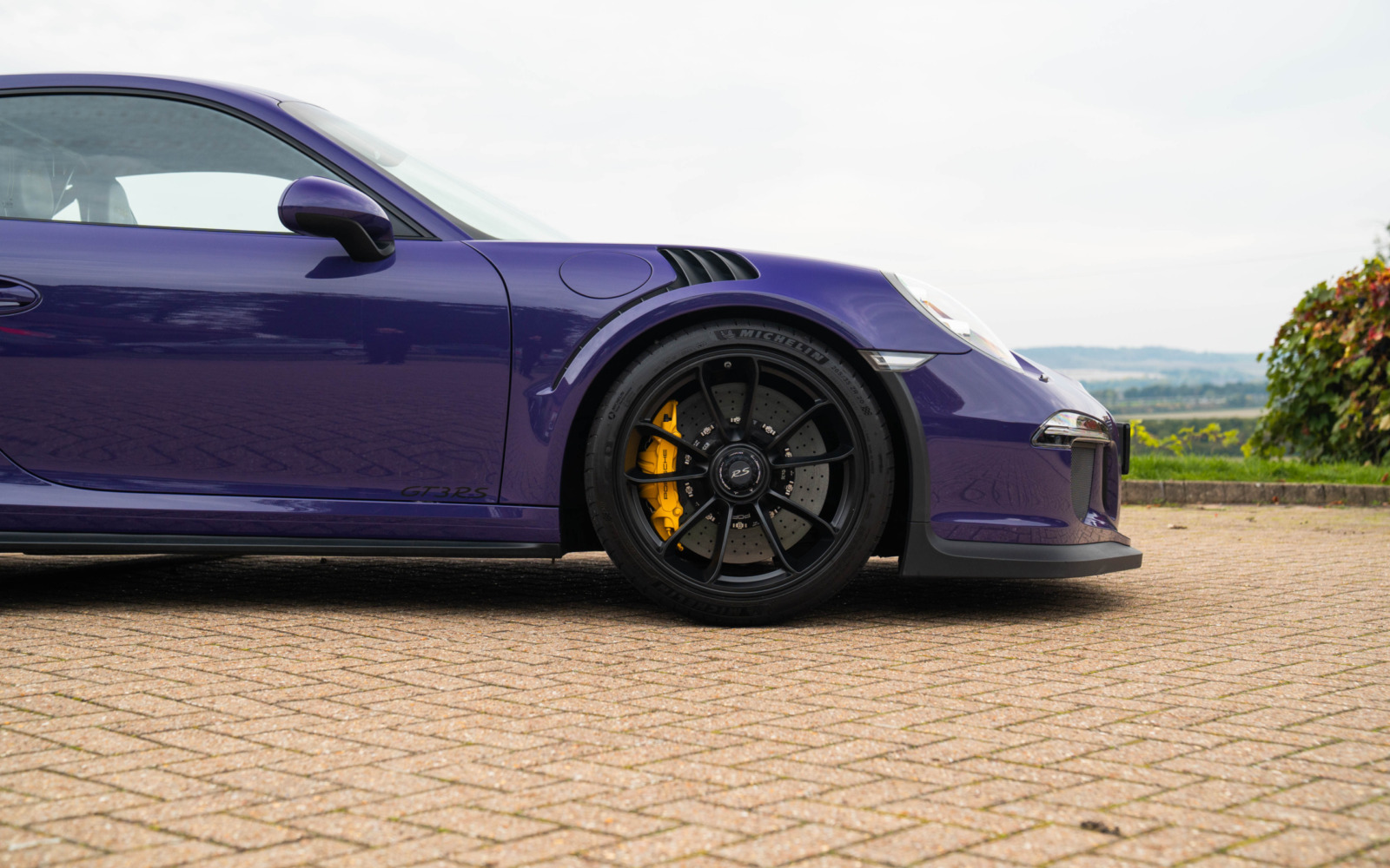 991.1 GT3RS 44