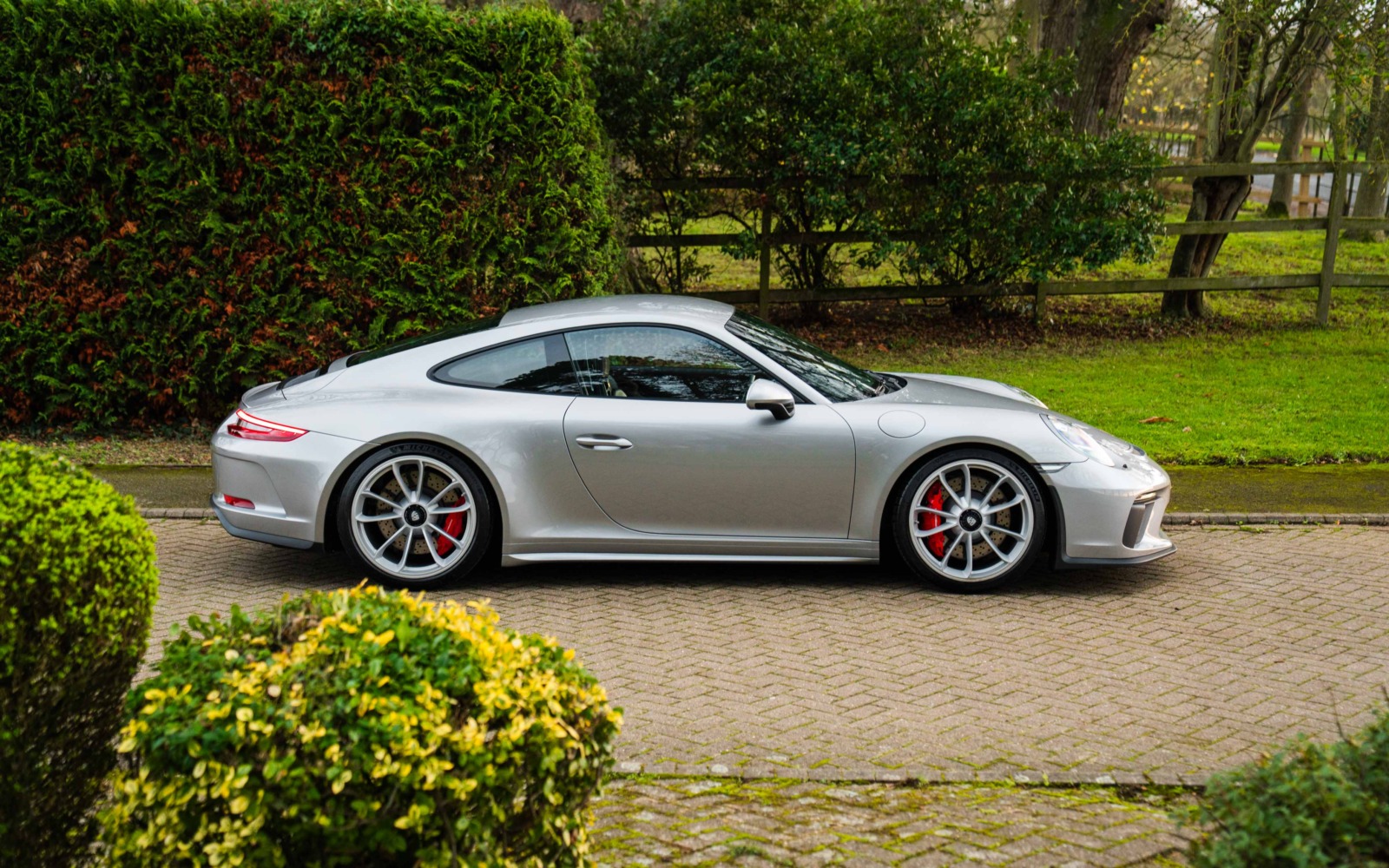 991.2 GT3 Touring 30
