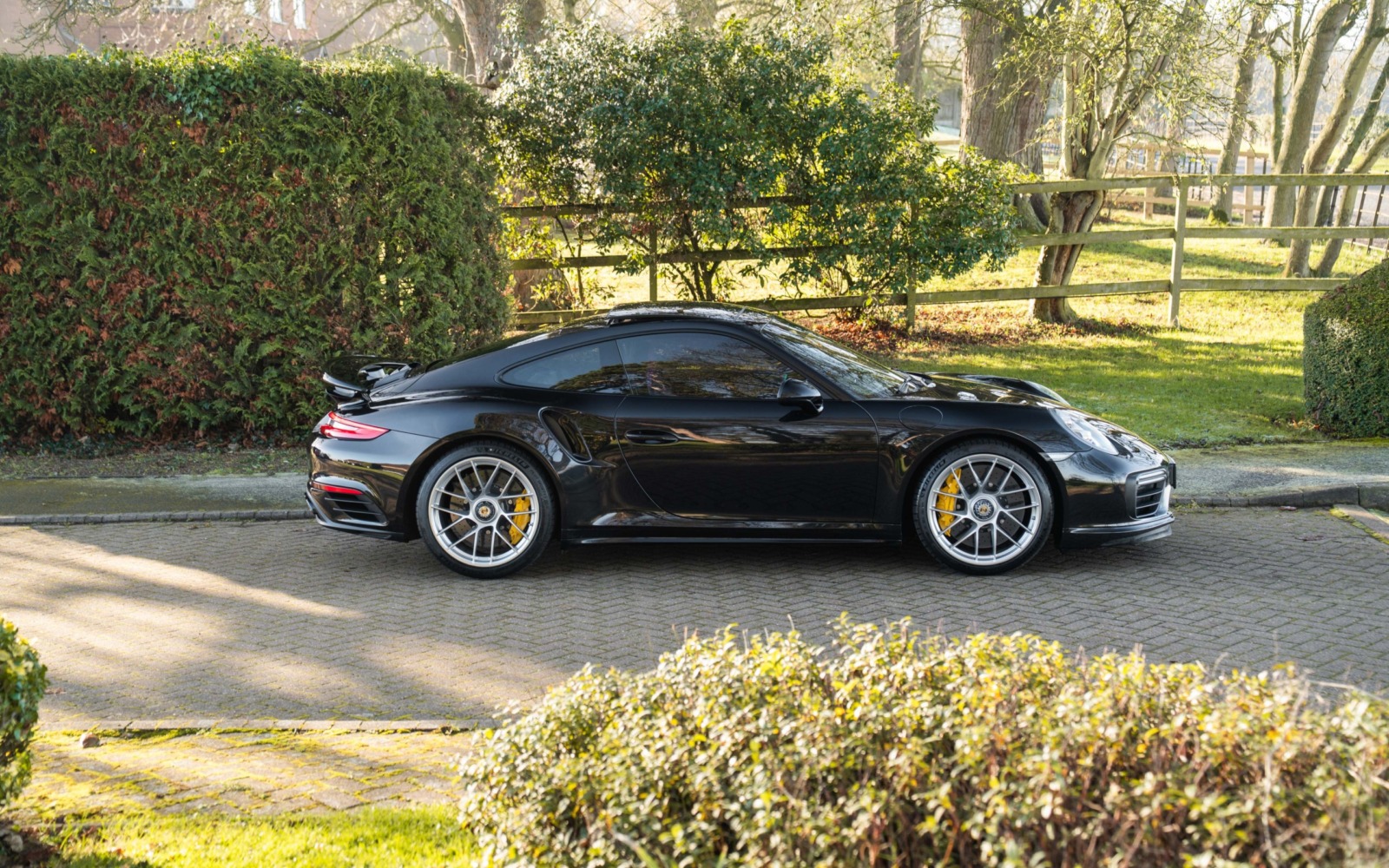 991.2 Turbo S 24