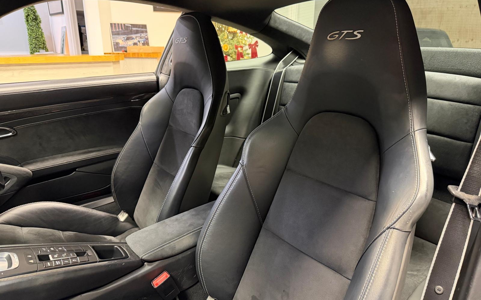 4697c282 2e3e 4f73 b64d d45831e4db21