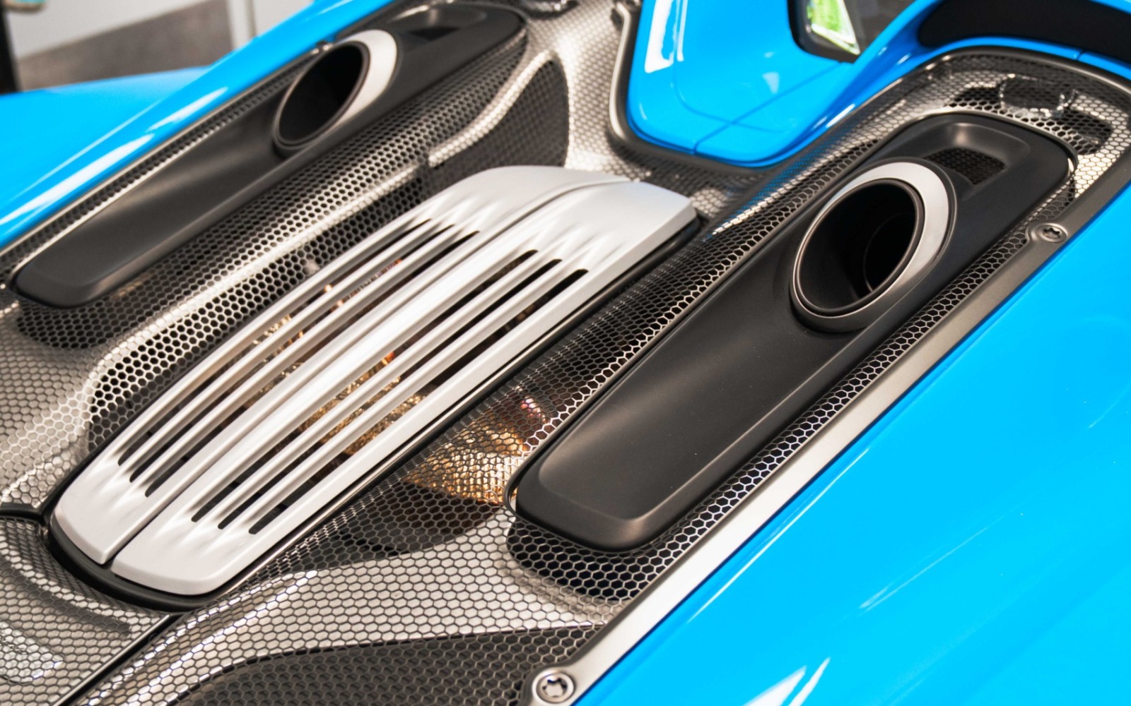 918 Spyder  4