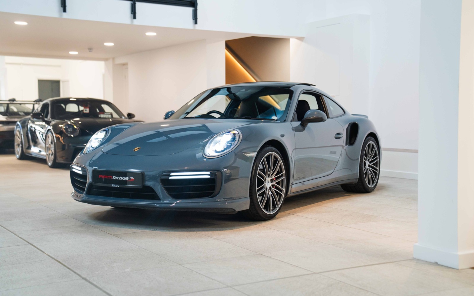 991.2 Turbo-44