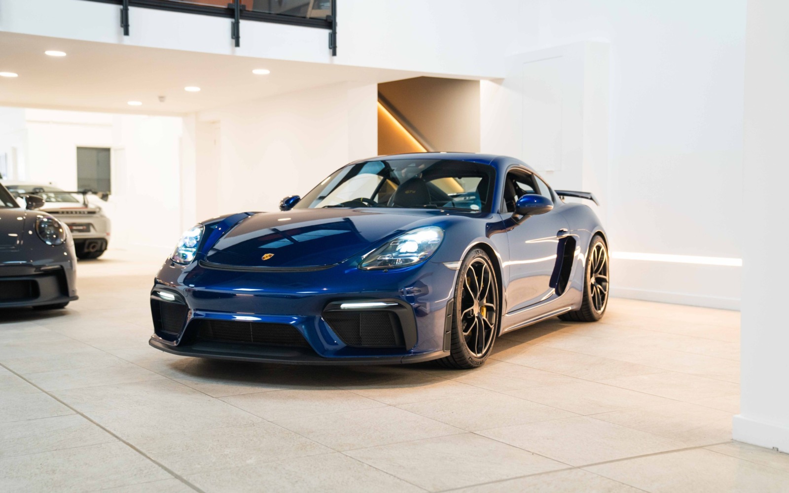 718 GT4-1