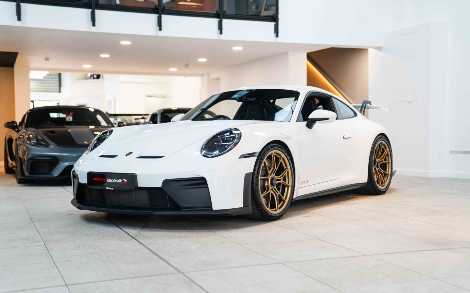 992.2 GT3-1