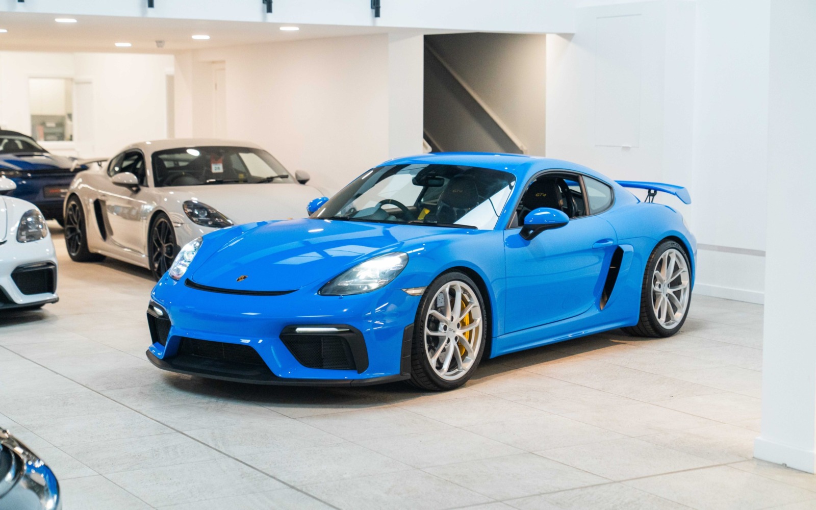 718 GT4-1