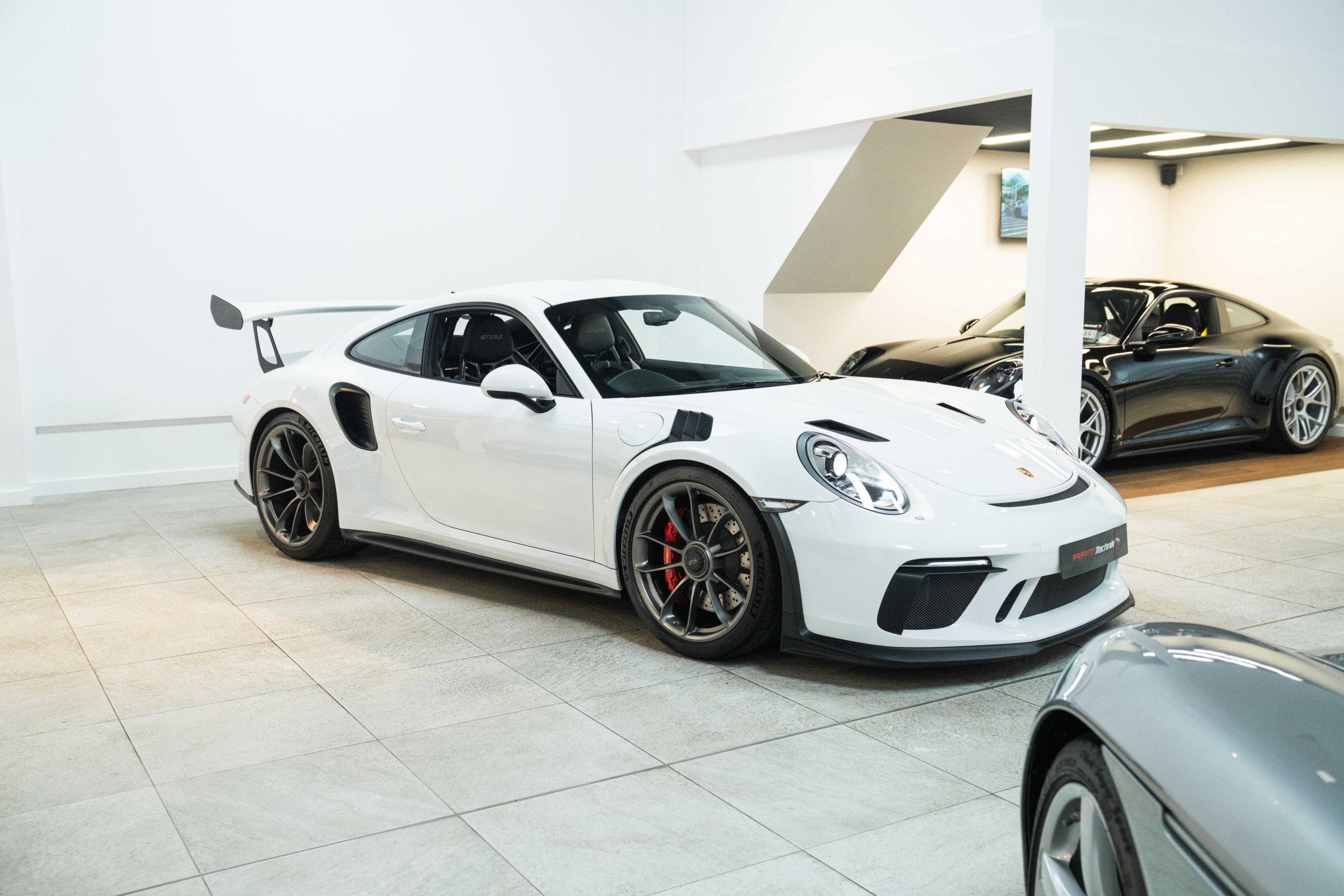 991-1-gt3rs-9-4