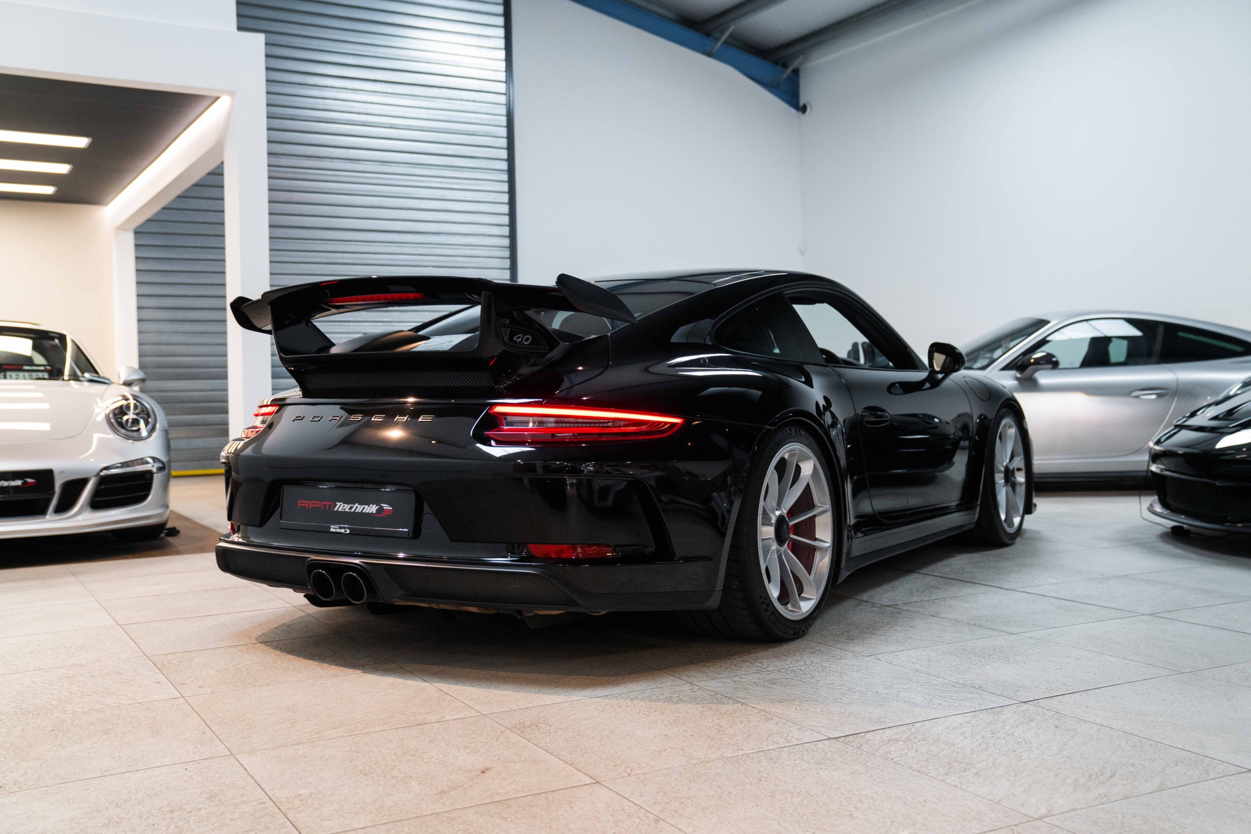 991-2-gt3-33-9