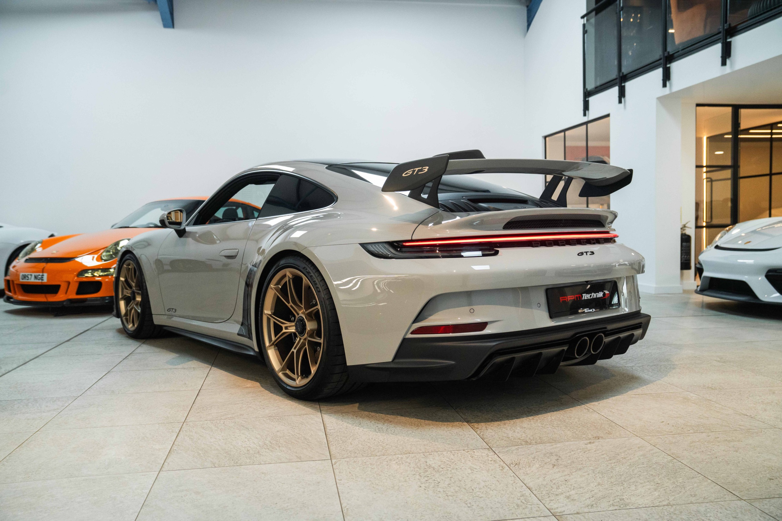 992-1-gt3-50