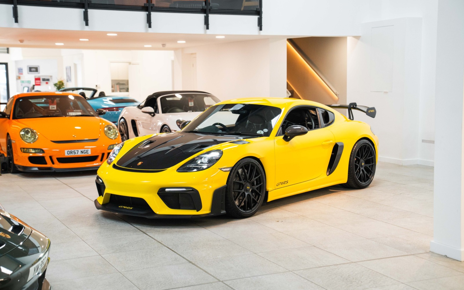 718 GT4RS-1