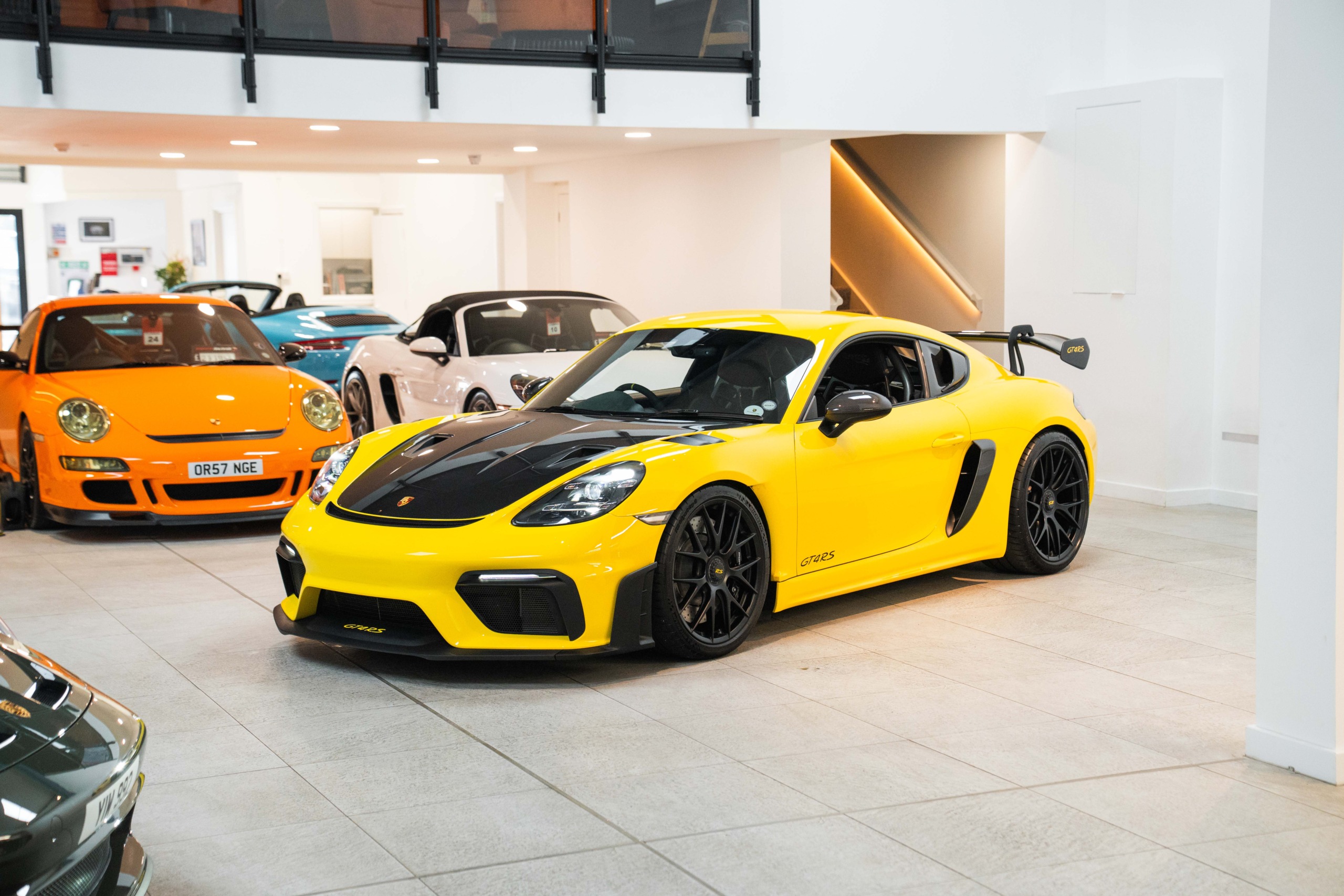 2023 Porsche 718 GT4 RS Weissac...