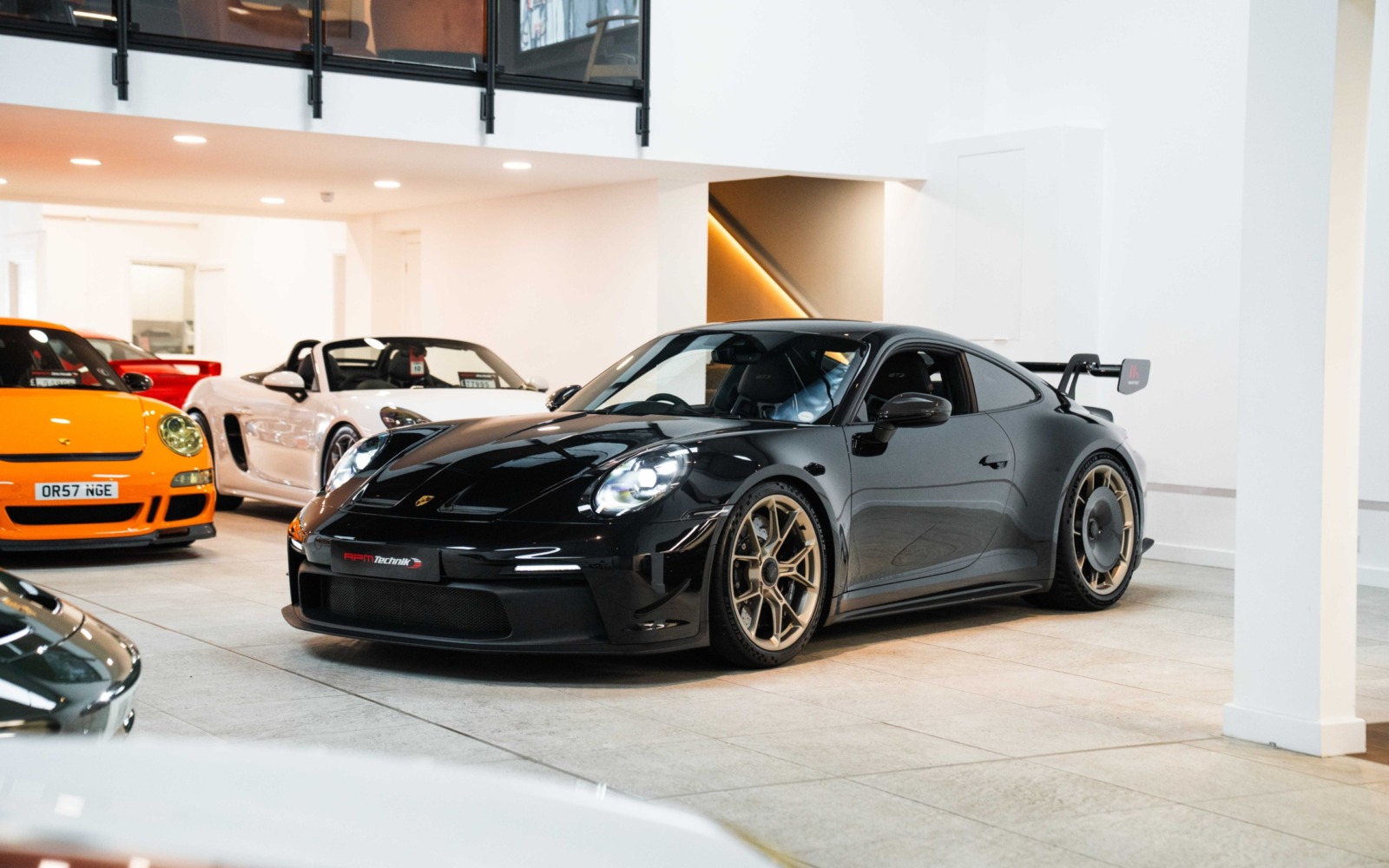 992.1 GT3 MR-1
